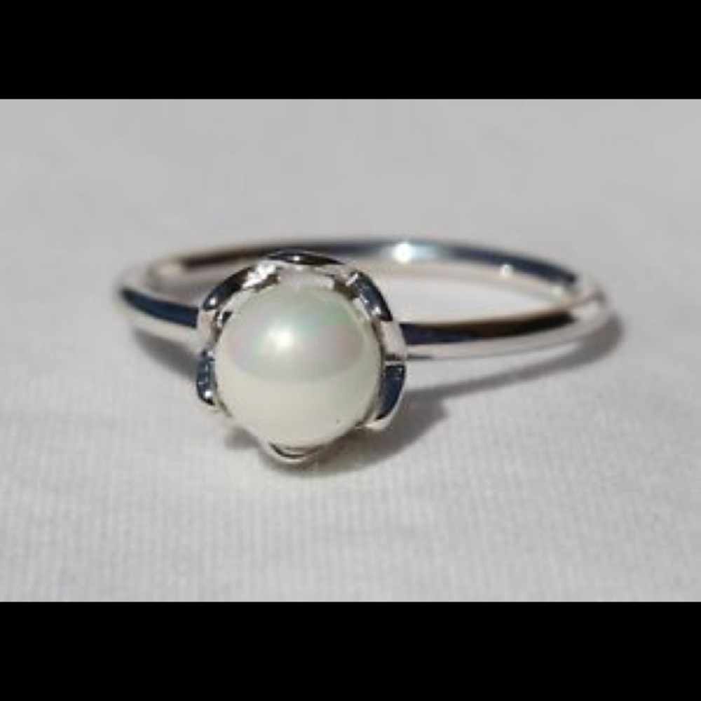 Pandora Sterling Silver Cultured Elegance Ring